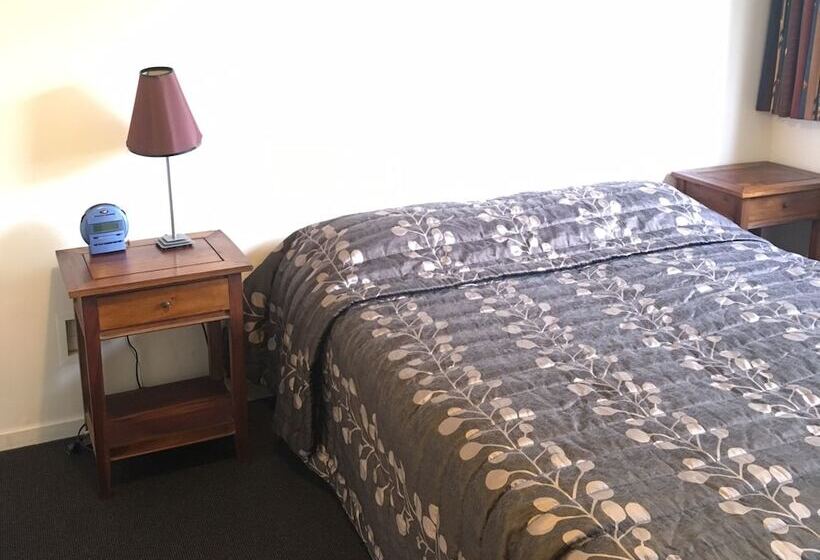 1 Sovrums Lägenhet, Woodlands Motels And Apartments