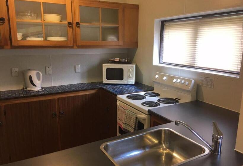 1 Sovrums Lägenhet, Woodlands Motels And Apartments