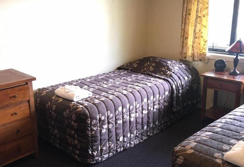 2 Sovrums Lägenhet, Woodlands Motels And Apartments