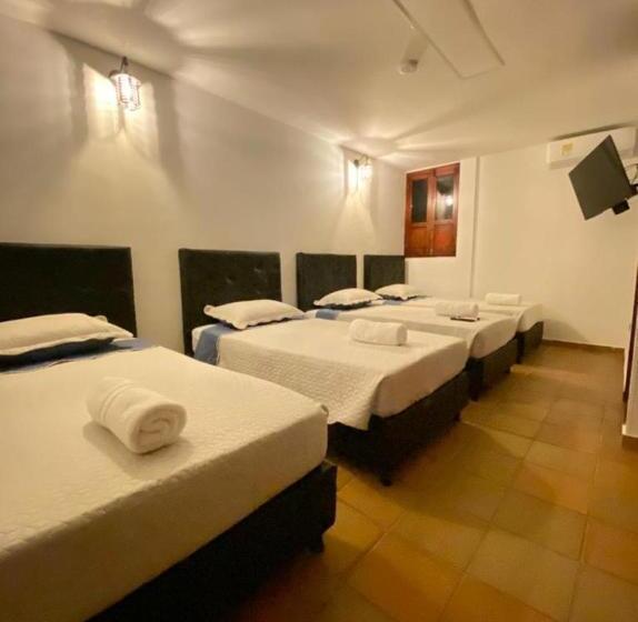 חדר קלאסי לארבעה, Casa Bethel