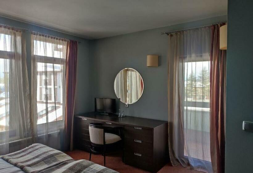 带阳台的豪华间, Famil Adults Only