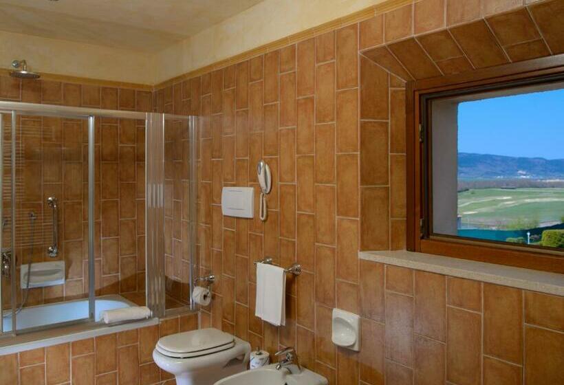 غرفة ديلوكس, La Bagnaia Golf Resort