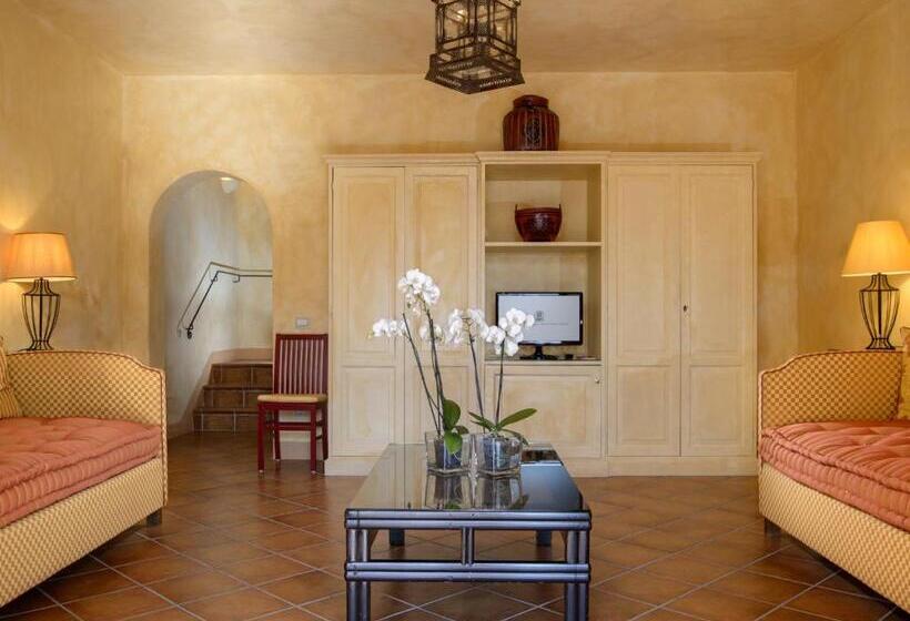 جناح, La Bagnaia Golf Resort