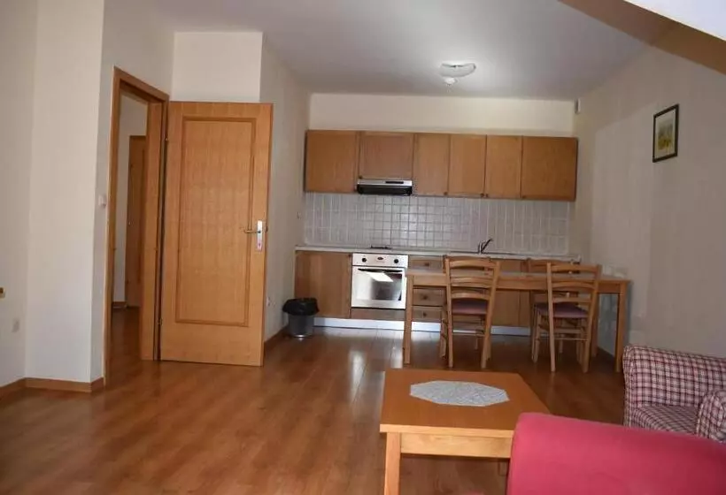 バルコニー付き１ベッドルームアパートメント, Aparthotel Snjezna Kraljica