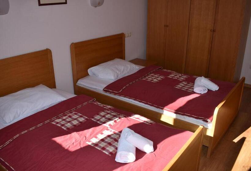 شقة غرفة نوم واحدة مزودة بشُرفة, Aparthotel Snjezna Kraljica