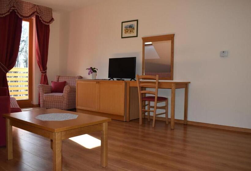 شقة غرفة نوم واحدة مزودة بشُرفة, Aparthotel Snjezna Kraljica