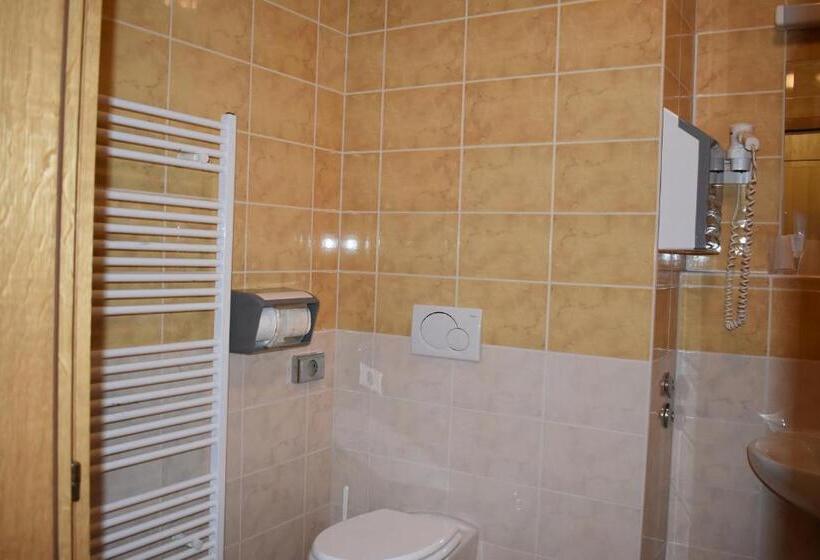 شقة غرفة نوم واحدة مزودة بشُرفة, Aparthotel Snjezna Kraljica