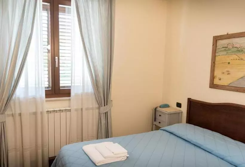 スタンダードルーム, Bed & Breakfast Al Pian D'assisi