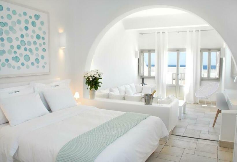 سوییت جونیور لوکس, Aqua Blue Beach