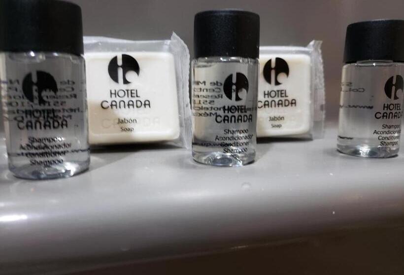 اتاق استاندارد با تخت بزرگ, Canada