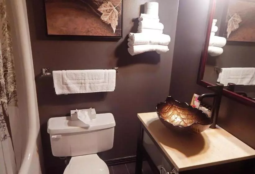 キングサイズベッドのデラックスルーム, Copper River Inn