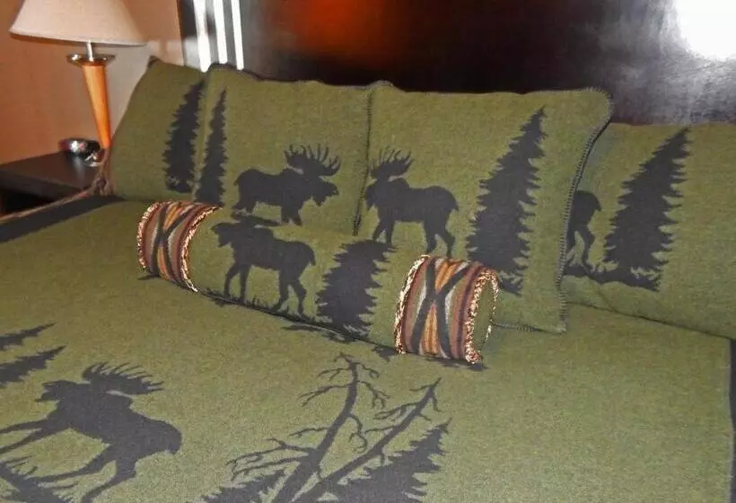 キングサイズベッドのデラックスルーム, Copper River Inn