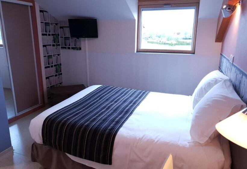 스탠다드 룸 킹사이즈 침대, Fasthôtel Le Râle Des Genêts Un Hôtel Fh Collection