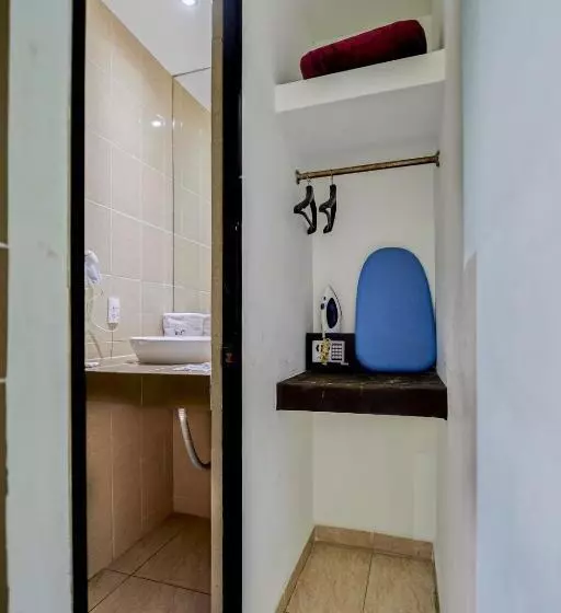 Standard Kolmen Hengen Huone, First Inn Hotel & Business