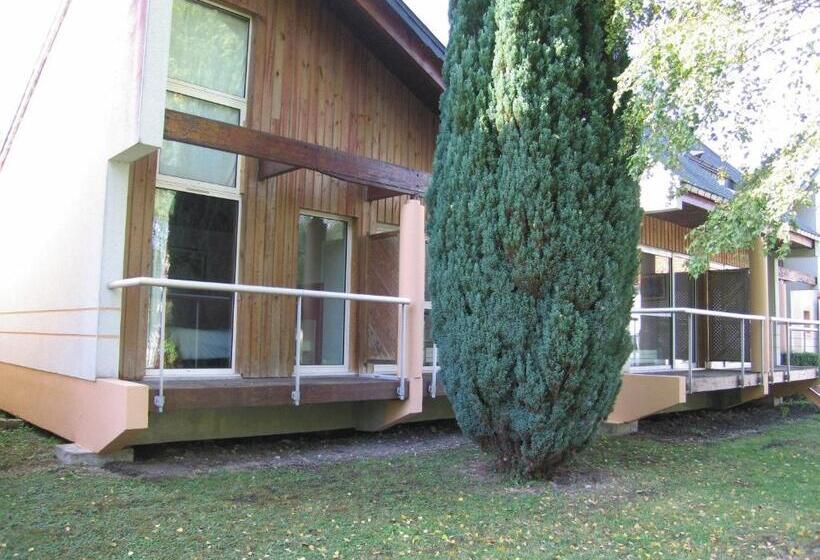 Номер Стандарт, Hôtel De L Ile Du Saussay