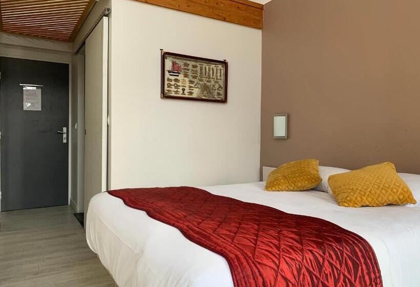 Номер Стандарт, Hôtel De L Ile Du Saussay
