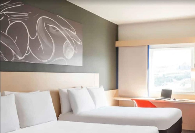 Quarto Estandar, Ibis Queretaro