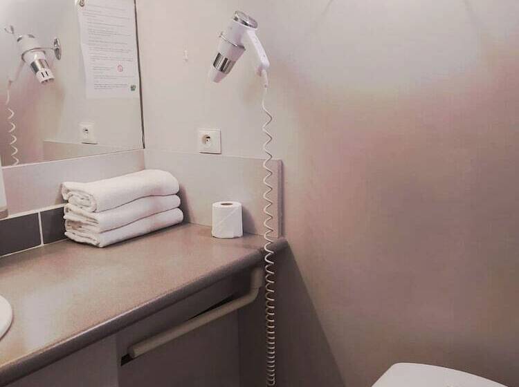 חדר סטנדרט, Hôtel De L Ile Du Saussay