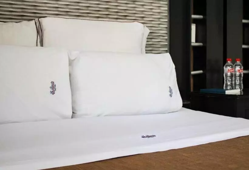 اتاق استاندارد, La Quinta Posada Real