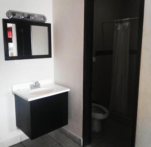 חדר משפחתי, Los Jitos Hotel & Suites