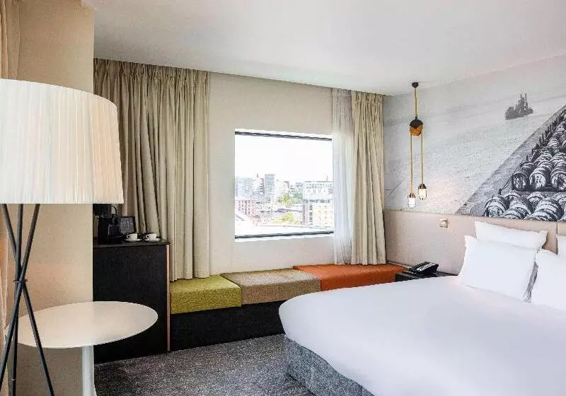 キングサイズベッドのデラックスルーム, Pullman Liverpool