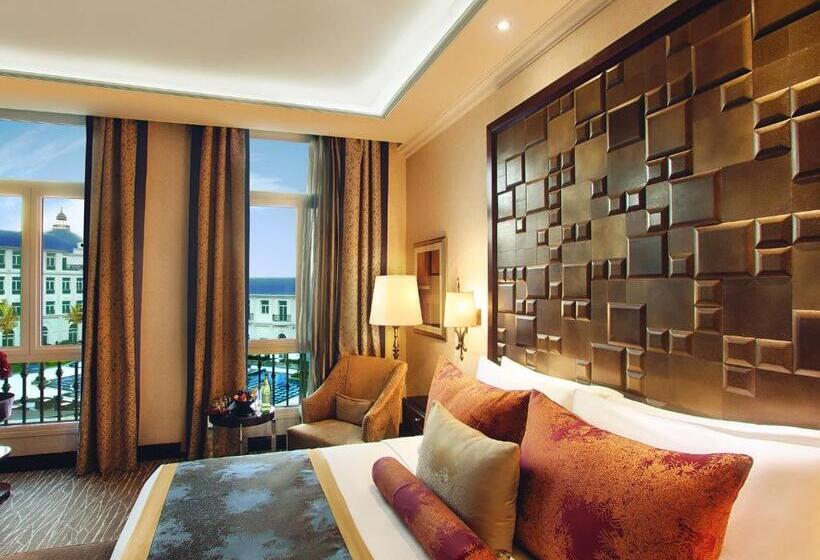 חדר מלכותי, Royal Maxim Palace Kempinski Cairo