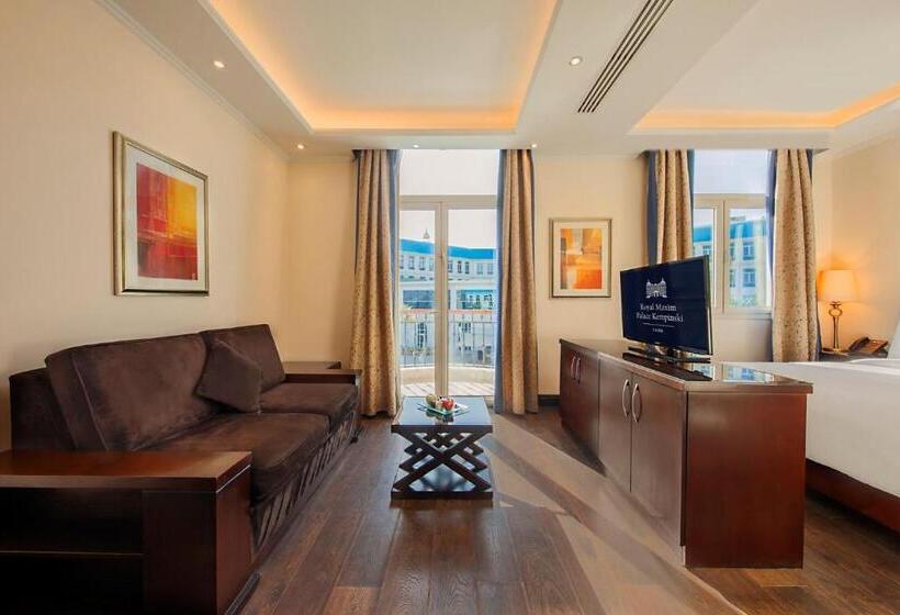 בקתה, Royal Maxim Palace Kempinski Cairo