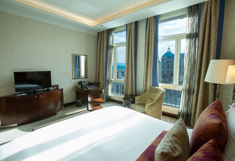 בקתה, Royal Maxim Palace Kempinski Cairo