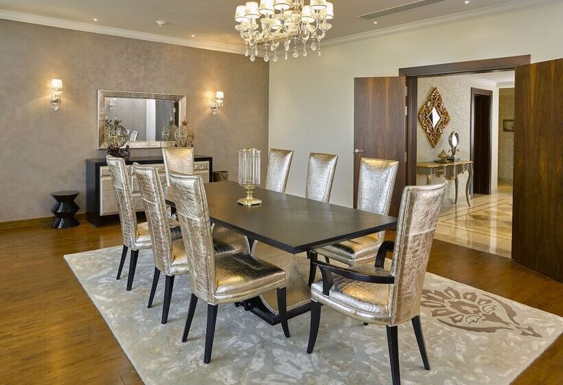 סוויטה מלכותית, Royal Maxim Palace Kempinski Cairo