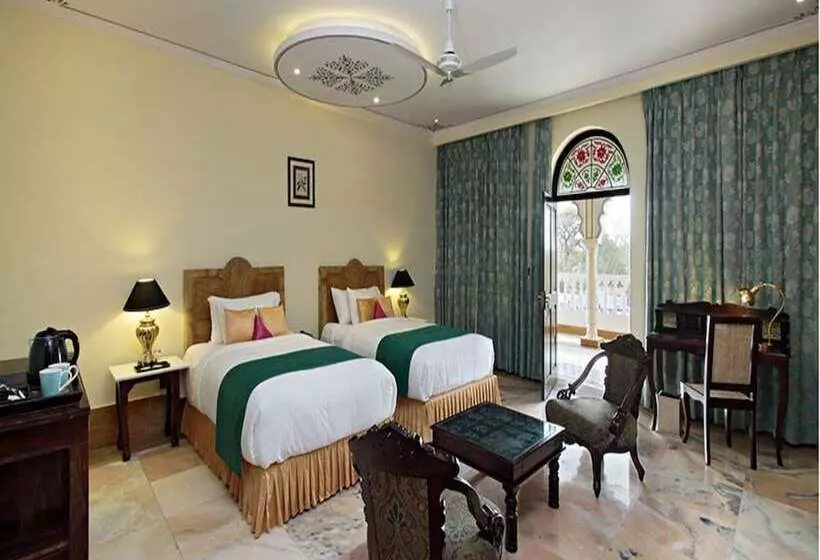 Sviitti, Talaibagh Palace