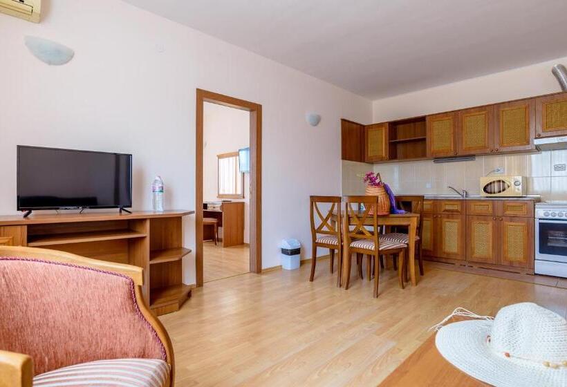 Апартаменты 2 Спальни с Балконом, Tiva Del Mar Beach
