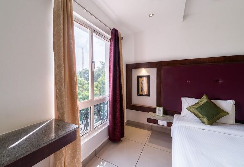 חדר דלוקס, Treebo South Avenue, 700 Mts From Promenade Beach