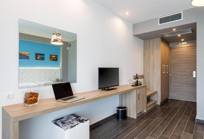 חדר סופריור עם מרפסת, Lagaria