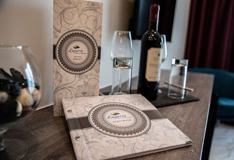 Habitación Estándar Abuhardillada, Lagaria