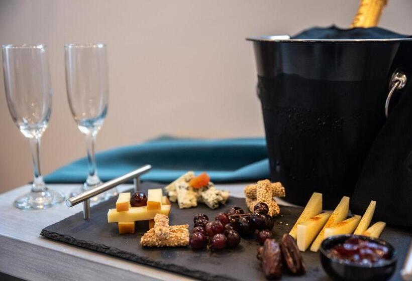 סוויטה דלוקס, Lagaria