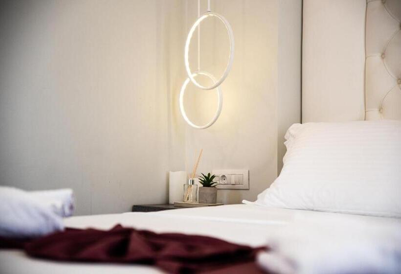 סוויטה דלוקס, Lagaria