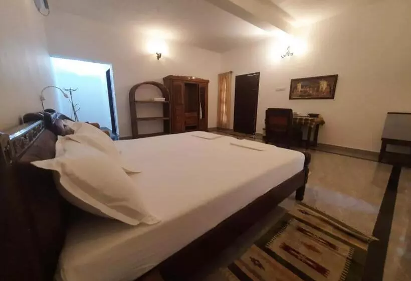 اتاق لوکس با چشم‌انداز دریا, Seashore Beach Resort Varkala