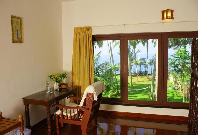غرفة ديلوكس مطلّة علي البحر, Seashore Beach Resort Varkala