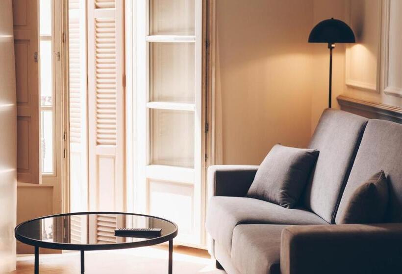 اتاق سوپریور با بالکن, Alcazaba Premium