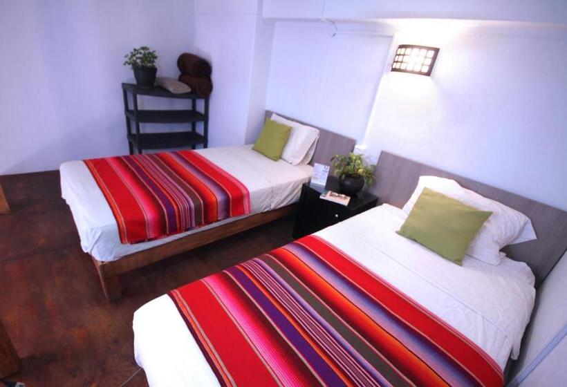 Семейный Номер, Del Refugio