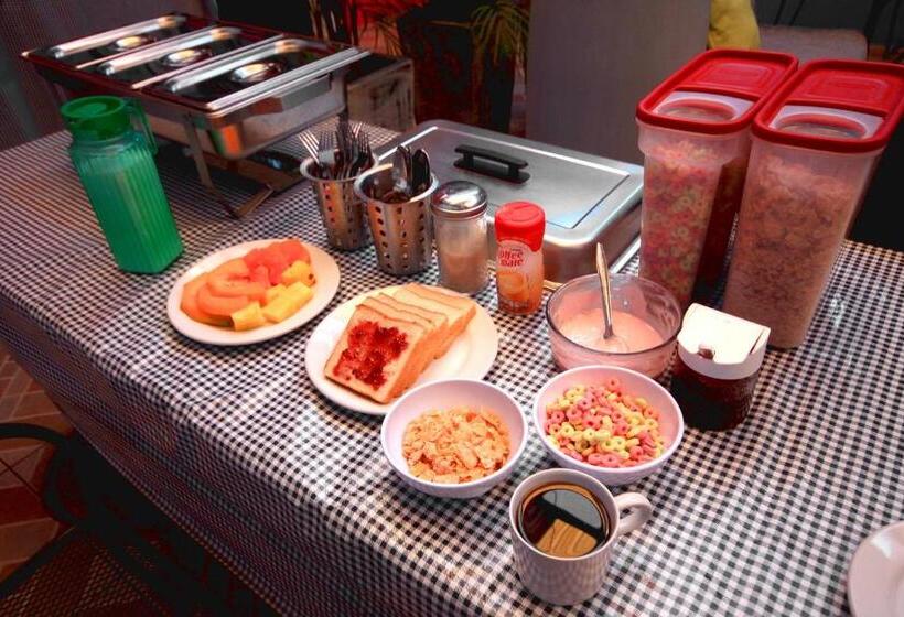 Семейный Номер, Del Refugio