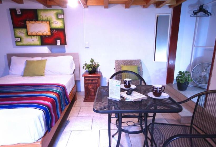 Семейный Номер, Del Refugio