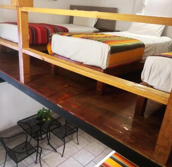 Chambre Familiale, Del Refugio
