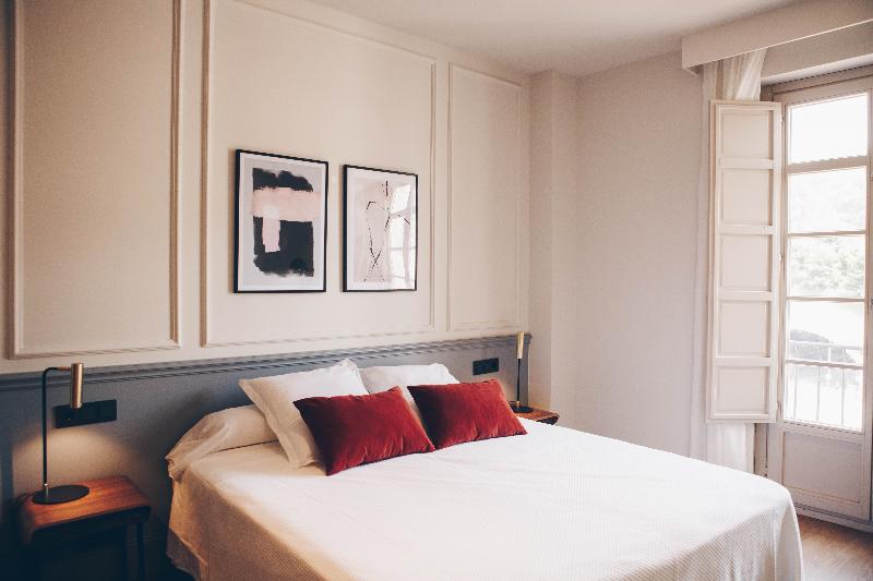 اتاق استاندارد, Alcazaba Premium