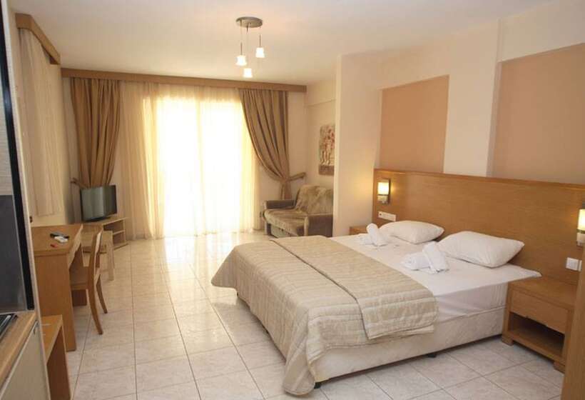 Студия Deluxe, Anilio Plaza