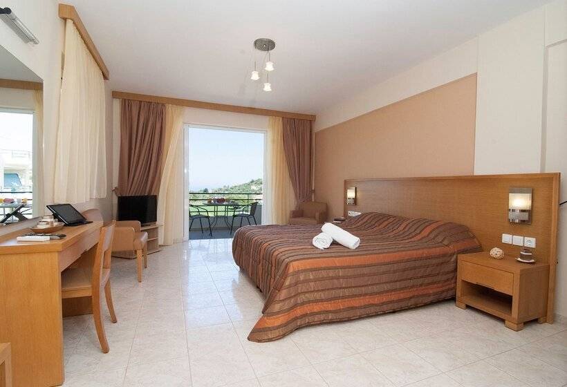 Студия Deluxe, Anilio Plaza