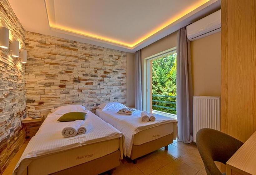 Люкс Вид на Сад, Anilio Plaza