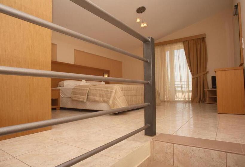 Апартаменты 2 Спальни, Anilio Plaza