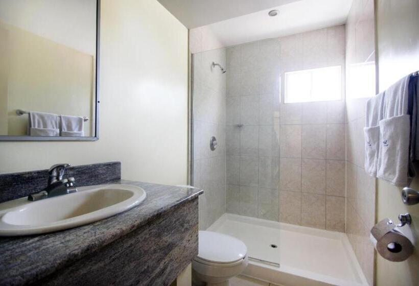 חדר קומפורט, Astor Tijuana