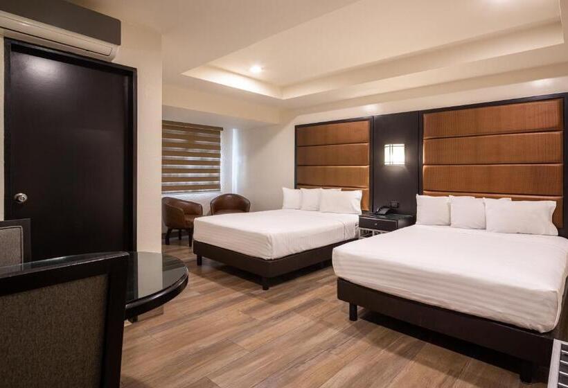 חדר קומפורט לשלושה, Astor Tijuana